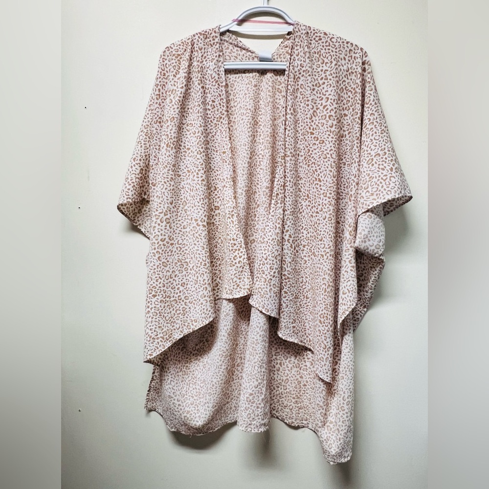 Time and Tru Beige Leopard-Print Kimono - Picture 2 of 7